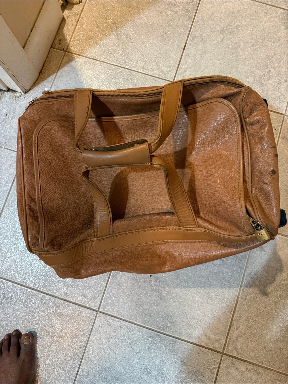 Longchamp Tan Brown Leather-Look Men’s Travel Duffel